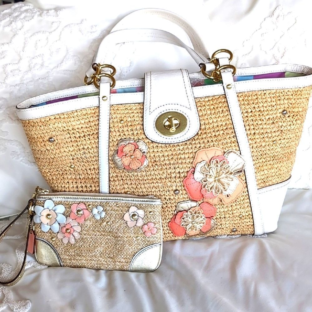Coach Hamptons Straw Floral Applique Weekender Tote Coral/White & Wristlet NWT